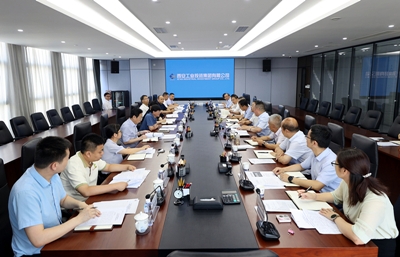 市人大财经委、、常委会预算工委到问鼎娱乐集团开展事情调研